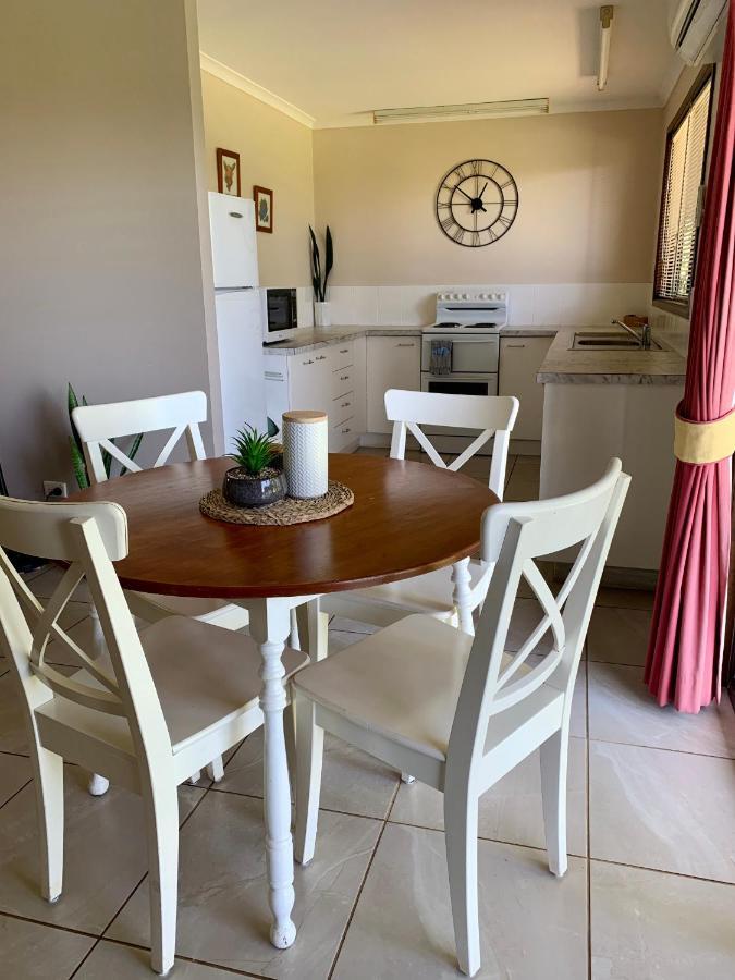 Montville Holiday Apartments Esterno foto