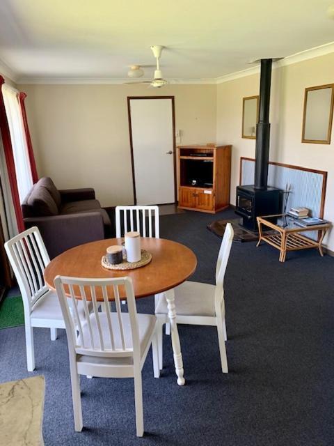 Montville Holiday Apartments Esterno foto