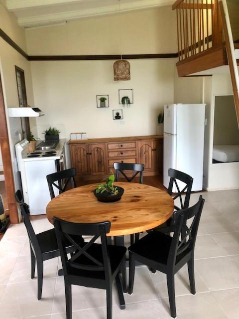Montville Holiday Apartments Esterno foto